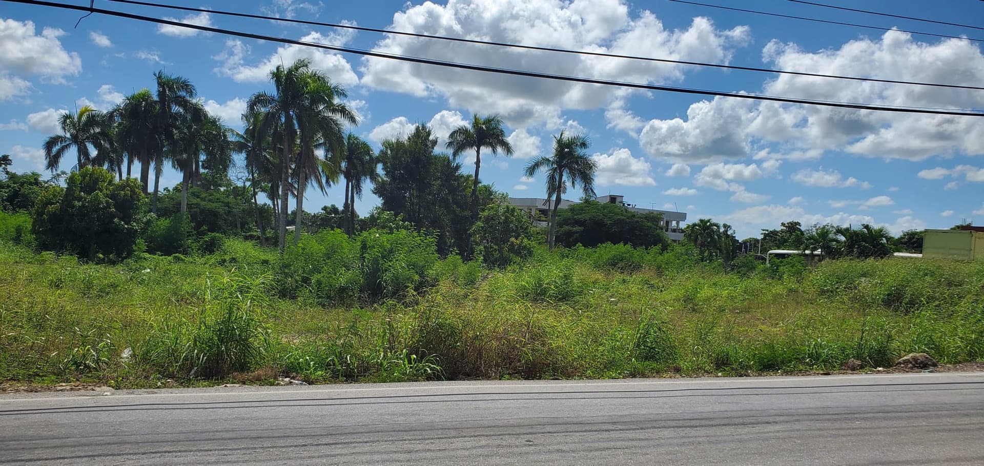 Terreno Comercial en Venta para Bomba de Combustible - 1