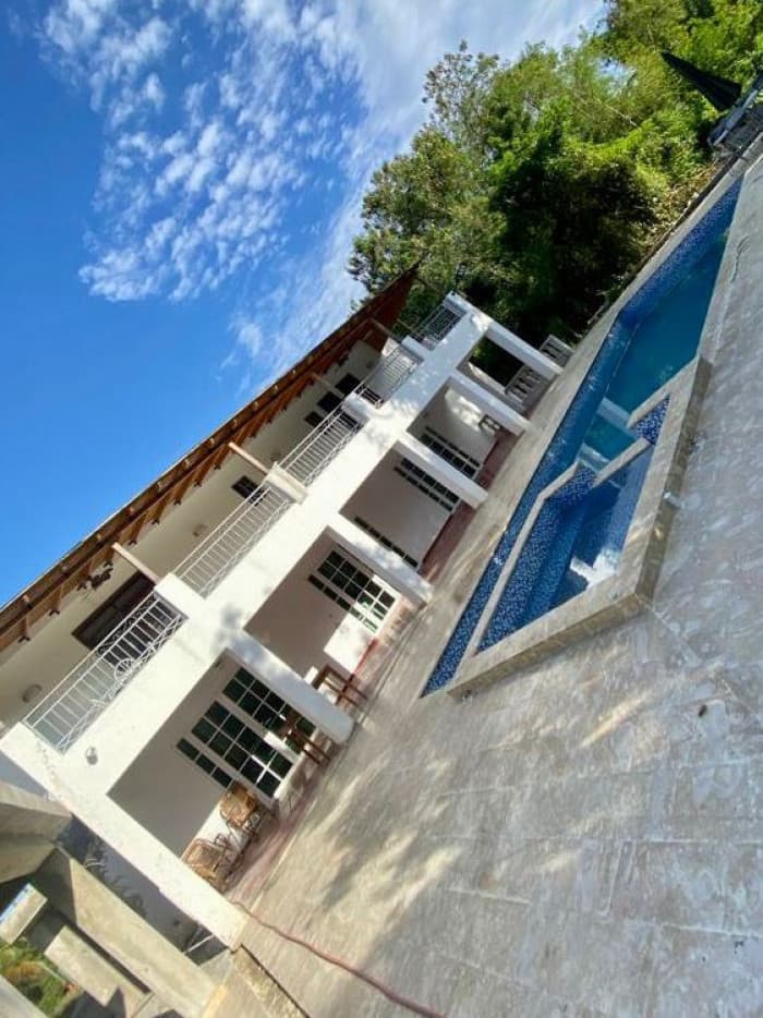 VILLA EN VENTA Y ALQUILER EN JUAN DOLIO METRO COUNTRY - 1