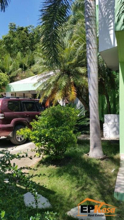 Casa de Venta Amueblada en la Vega - 1