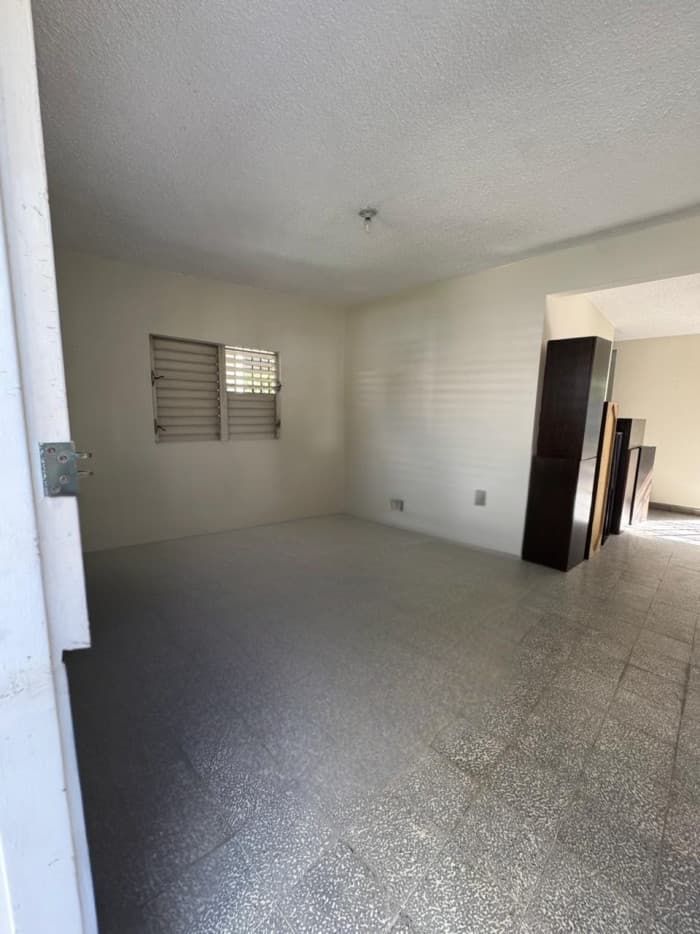 Casa en Alquiler con Potencial Comercial en Los Prados - 1