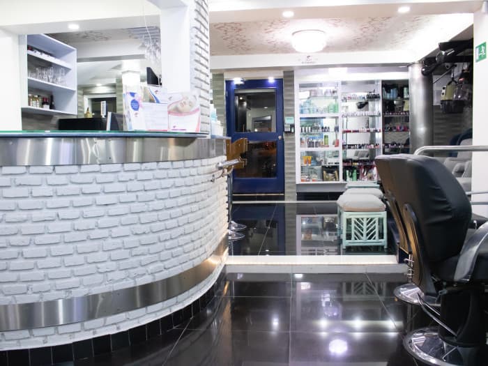 Venta o Renta de local comercial, en Bella Vista - 1