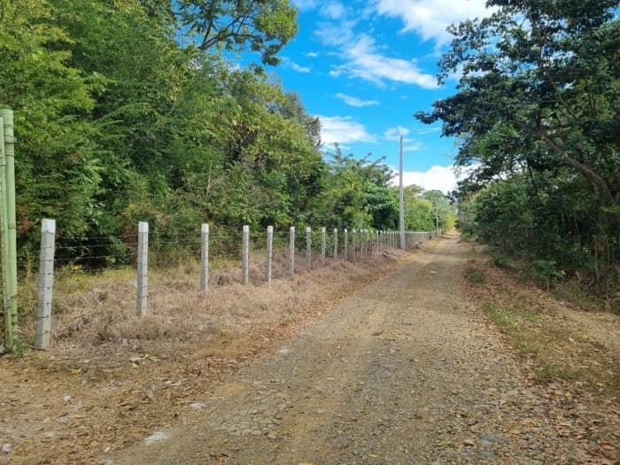 TERRENO EN VENTA EN LA CIRCURVALACION EN ARROYO HINDIO - 1