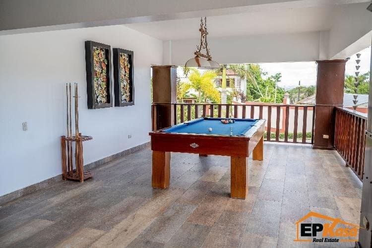 Casa de renta en Residencial cerrado, Jarabacoa - 1