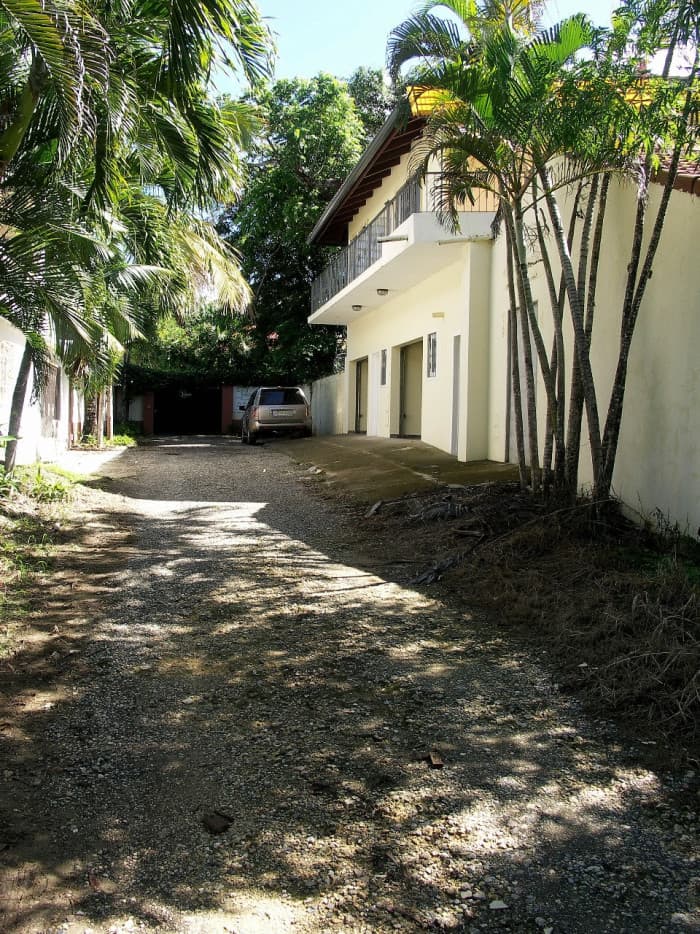 VENTA DE CASA PARA INVERSION EN SOSUA R.D - 1