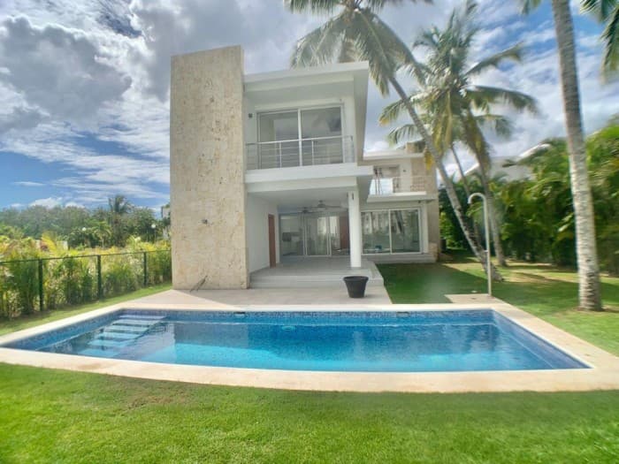 Vendo Villa de lujo en Playa nueva Romana - 1