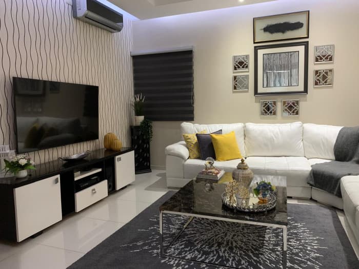 Apartamento Amueblado en Alquiler en Evaristo Morales - 1