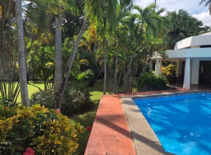 casa en venta frente al Mar en Barahona - 1