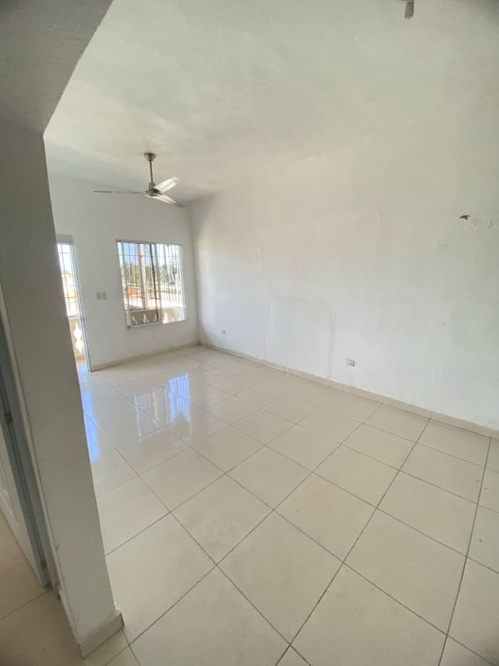 Apartamento en renta en la Marginal Las Americas - 1