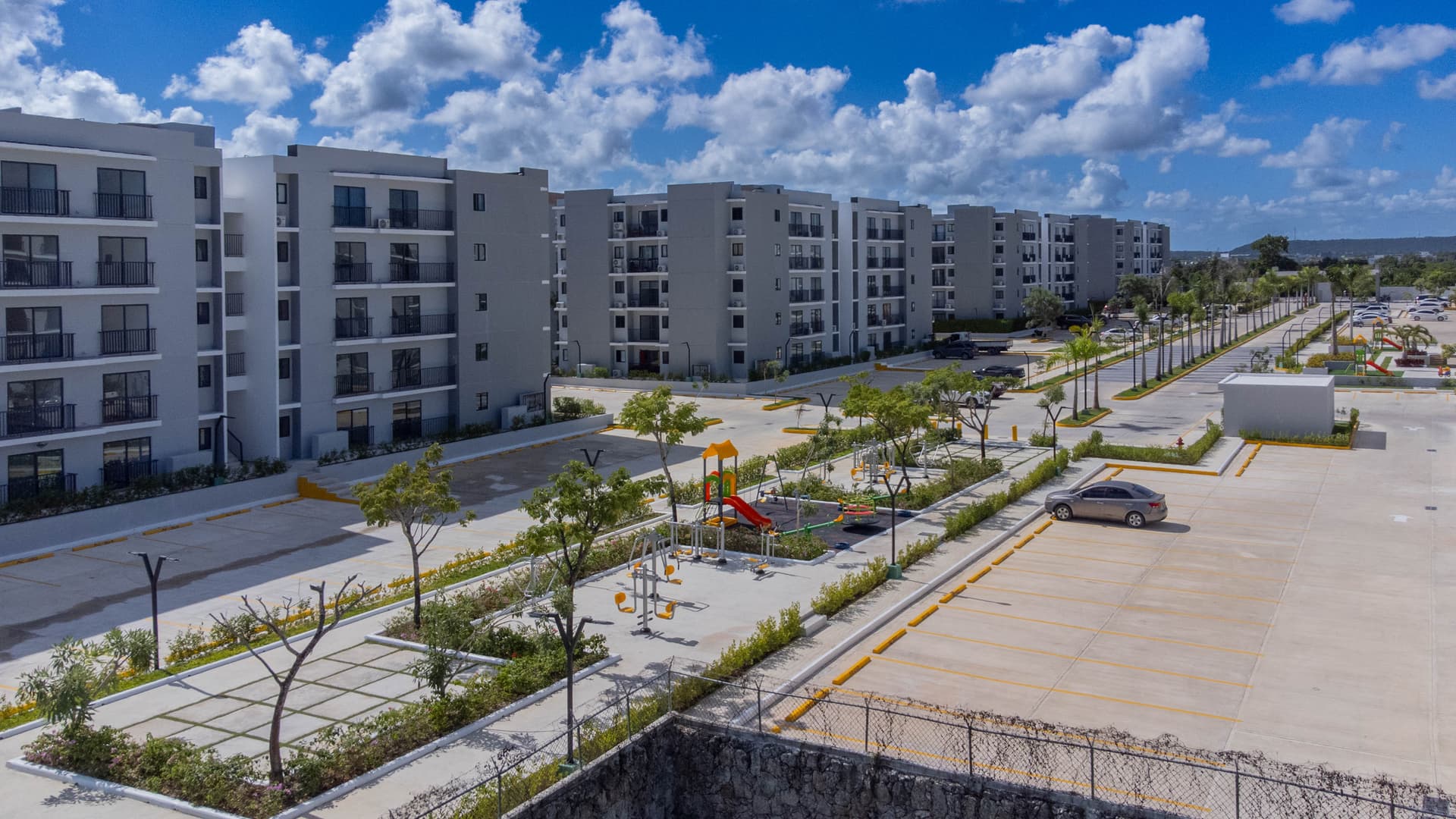 Apartamento en venta en Punta Cana al este del Pais - 1