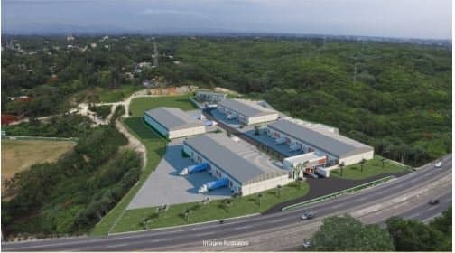 Nave industrial en venta y renta, Autopista 6 Nov. - 1