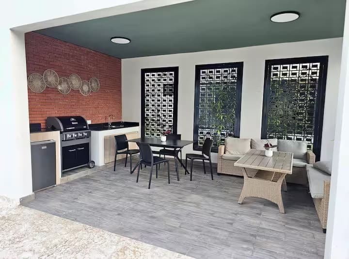 Rento Apartamento de 2 Habs Amueblado en Punta Cana - 1