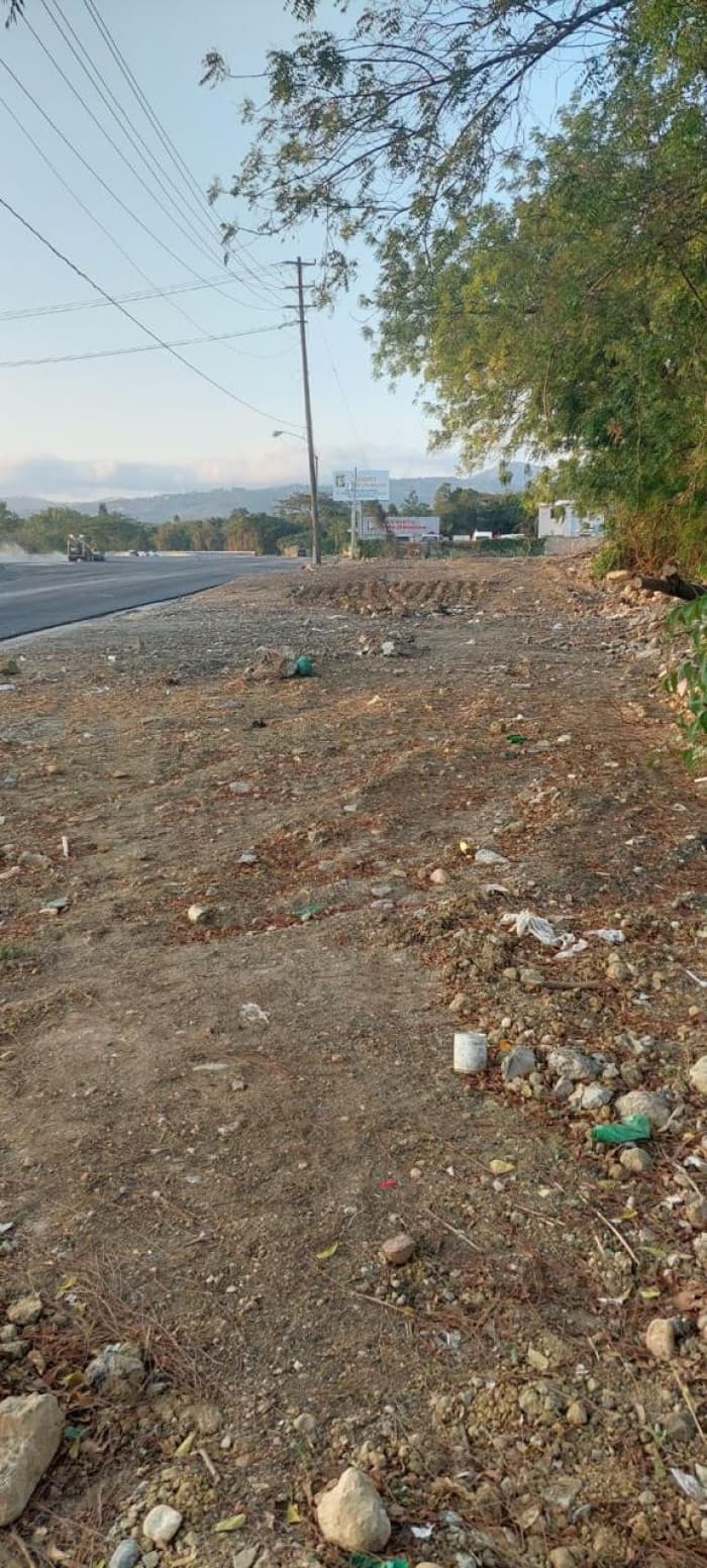 VENTA TERRENO COMERCIAL CIRCUNVALACION NORTE TAMBORIL - 1