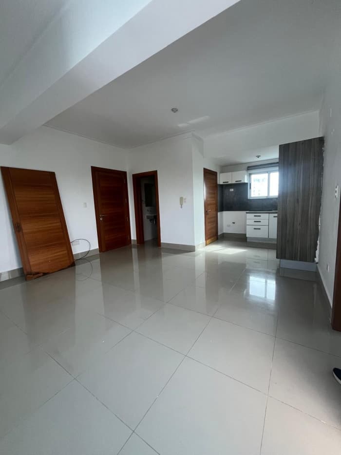 Apartamento en alquiler de 1 habitacion en Renacimiento - 1