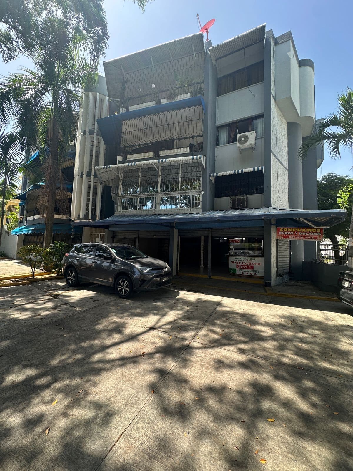 Local en Alquiler y Venta Gazcue Plaza Independencia - 1