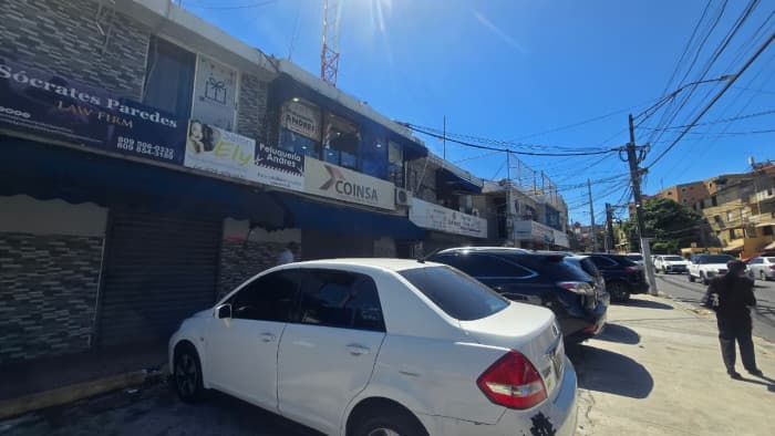 Venta Edificio Comercial, en Mata Hambre, Santo Domingo - 1
