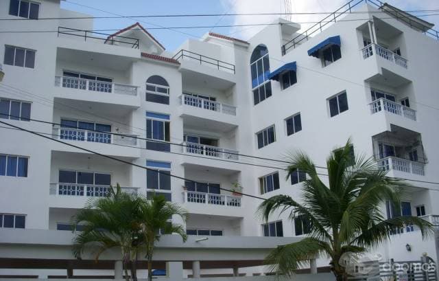 PRECIOSO APARTAMENTO CERCA DE LA PLAYA - 1