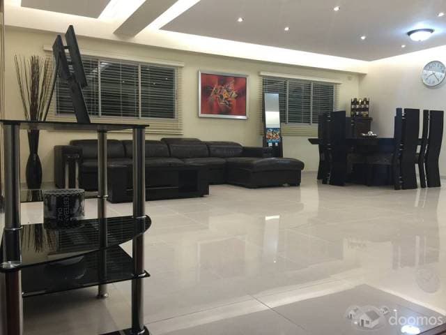 Venta de lujoso apartamento amueblado - 1