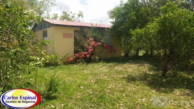 Terreno con Casa de Venta en Higuey, República Dominicana - 1