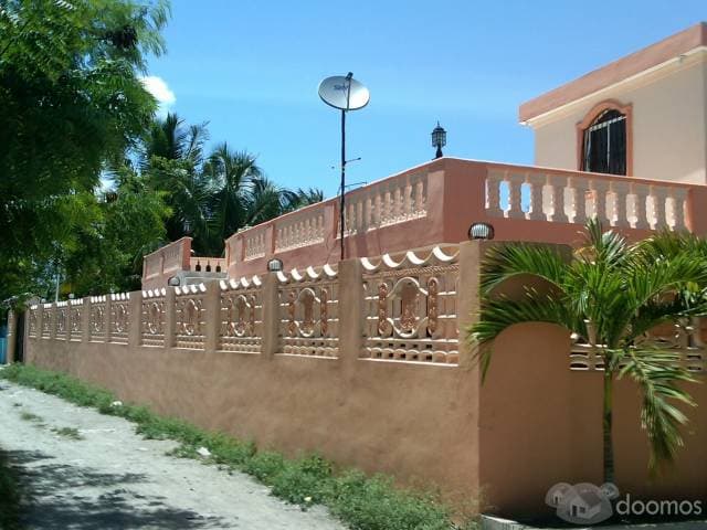 Hermosa Villa de opportunidad en Andres Boca Chica - 1
