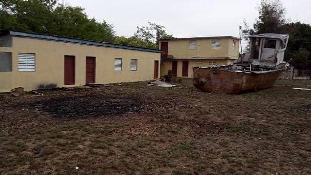Jochy Real Estate Vende Solar y Local en Cumayasa - 1