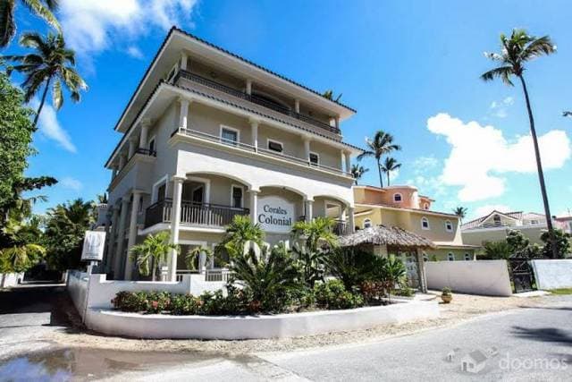 Punta Cana - Venta de Apartamentos - Edificio con 3 Apartamentos y local comercial - 1