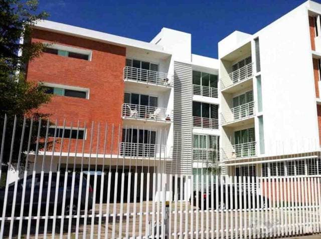 APARTAMENTO AMUEBLADO EN RENTA EN CERRO ALTO SANTIAGO - 1