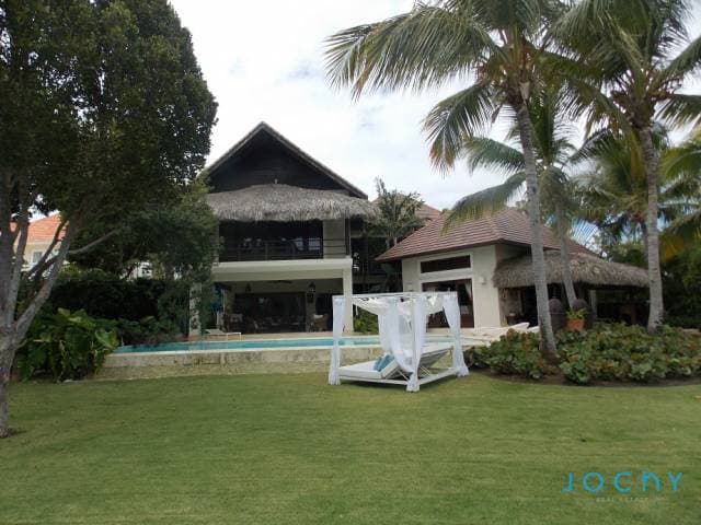 Jochy Real Estate, Vende Villa, En Punta Cana. - 1