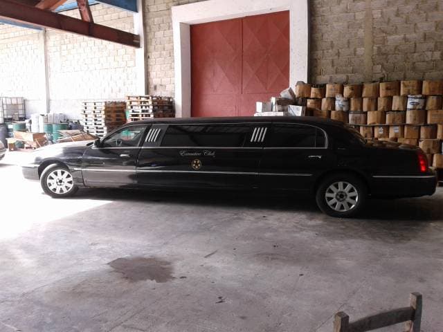 Rent car de lujo unico y exclusivo - 1