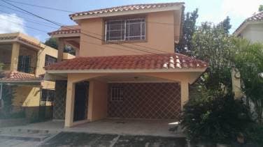 CASA EN VENTA EN LOS ALAMOS SANTIAGO - 1