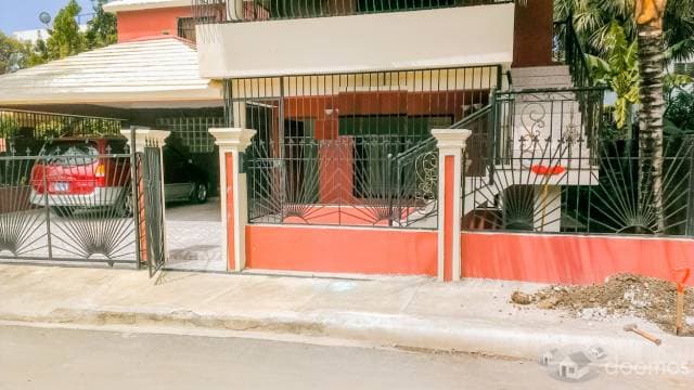 HERMOSA CASA EN RENTA EN LOS LLANOS DE GURABO SANTIAGO. - 1