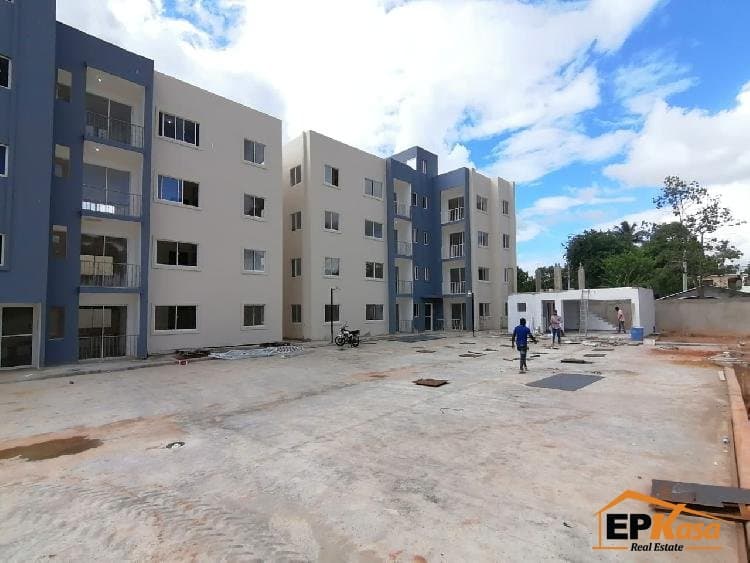 Apartamentos económicos en venta en Licey Al Medio. - 1