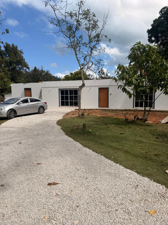 Villa nueva en venta próximo del Limón Las Terrenas - 1