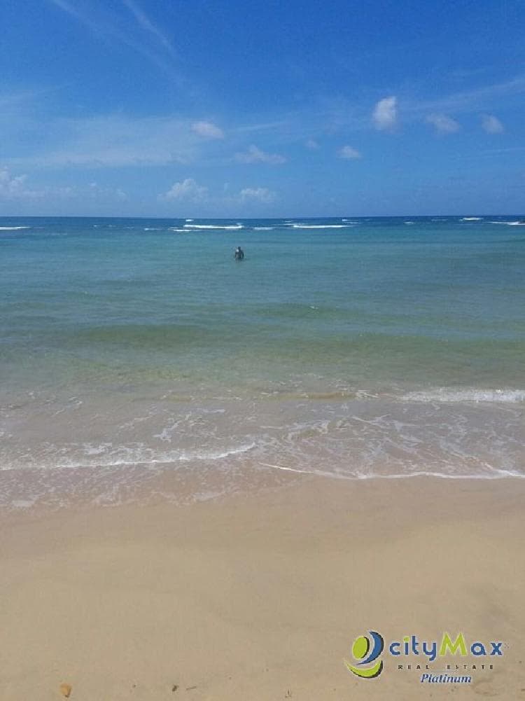 TERRENO EN VENTA CON PLAYA EN MICHES - 1