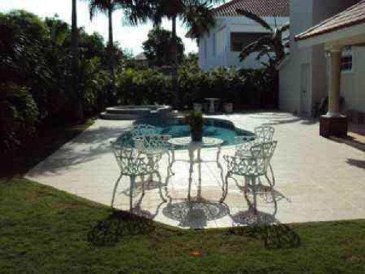 VILLA AMUEBLADA EN VENTA EN METRO COUNTRY CLUB - 1