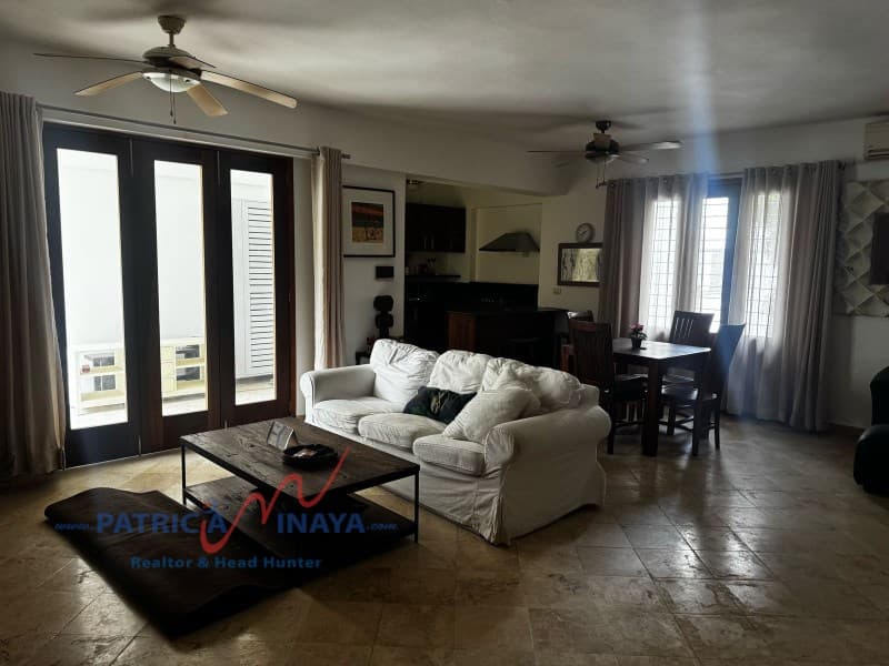 Apartamento en alquiler, 2 habitaciones, con piscina y parqueo, Zona Colonial, Santo Domingo. - 1